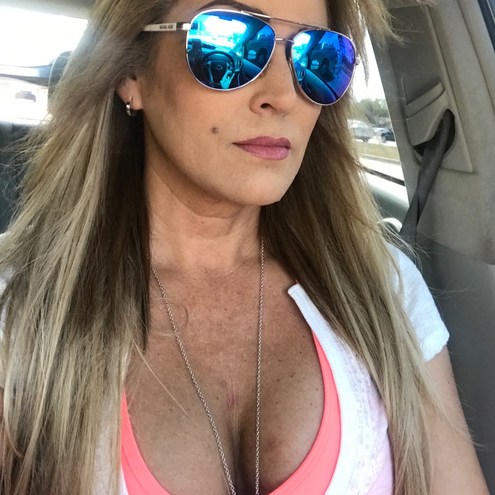 Meet your Posher, Meralys